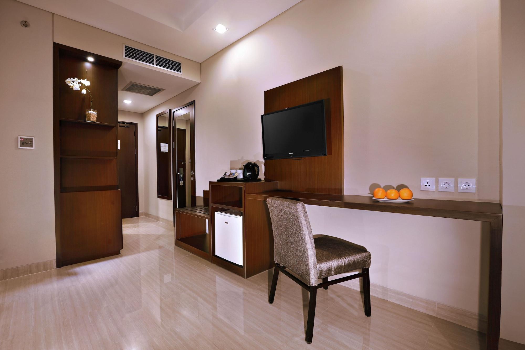 Aston Imperial Bekasi Hotel & Conference Center Luaran gambar
