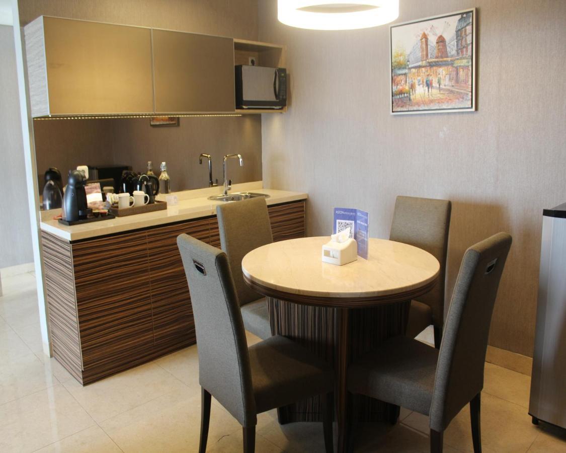Aston Imperial Bekasi Hotel & Conference Center Luaran gambar