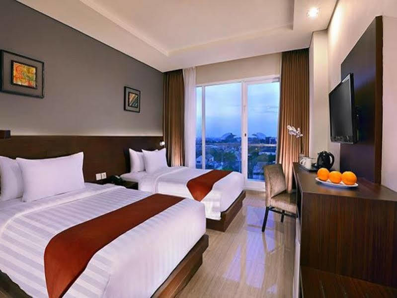 Aston Imperial Bekasi Hotel & Conference Center Luaran gambar